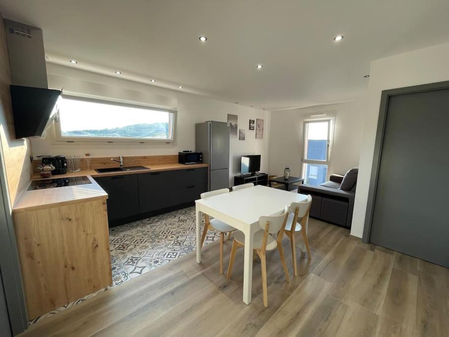 Appartement Climatise Charmes (Vosges) Exterior foto