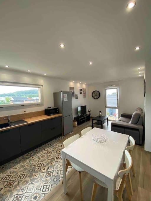 Appartement Climatise Charmes (Vosges) Exterior foto