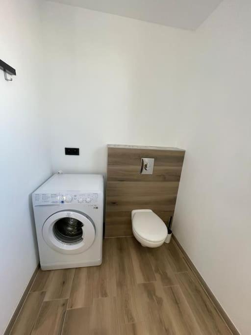 Appartement Climatise Charmes (Vosges) Exterior foto