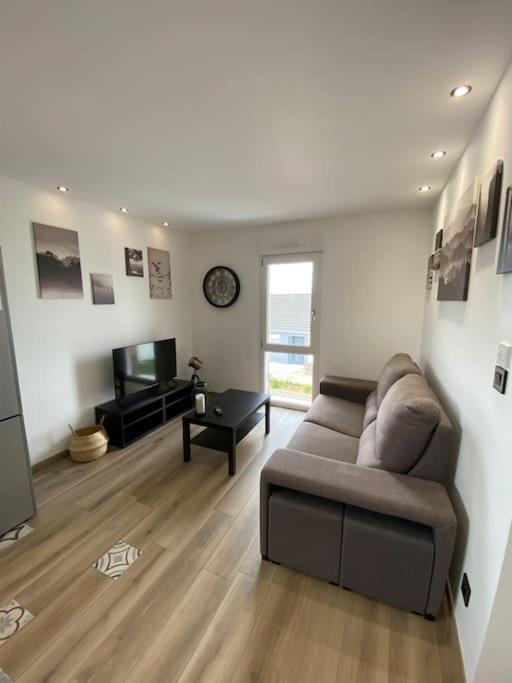 Appartement Climatise Charmes (Vosges) Exterior foto